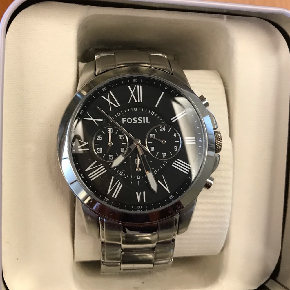 Men’s FOSSIL watch